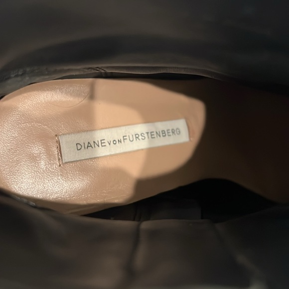Diane von Furstenberg black leather booties 7m - Picture 4 of 7